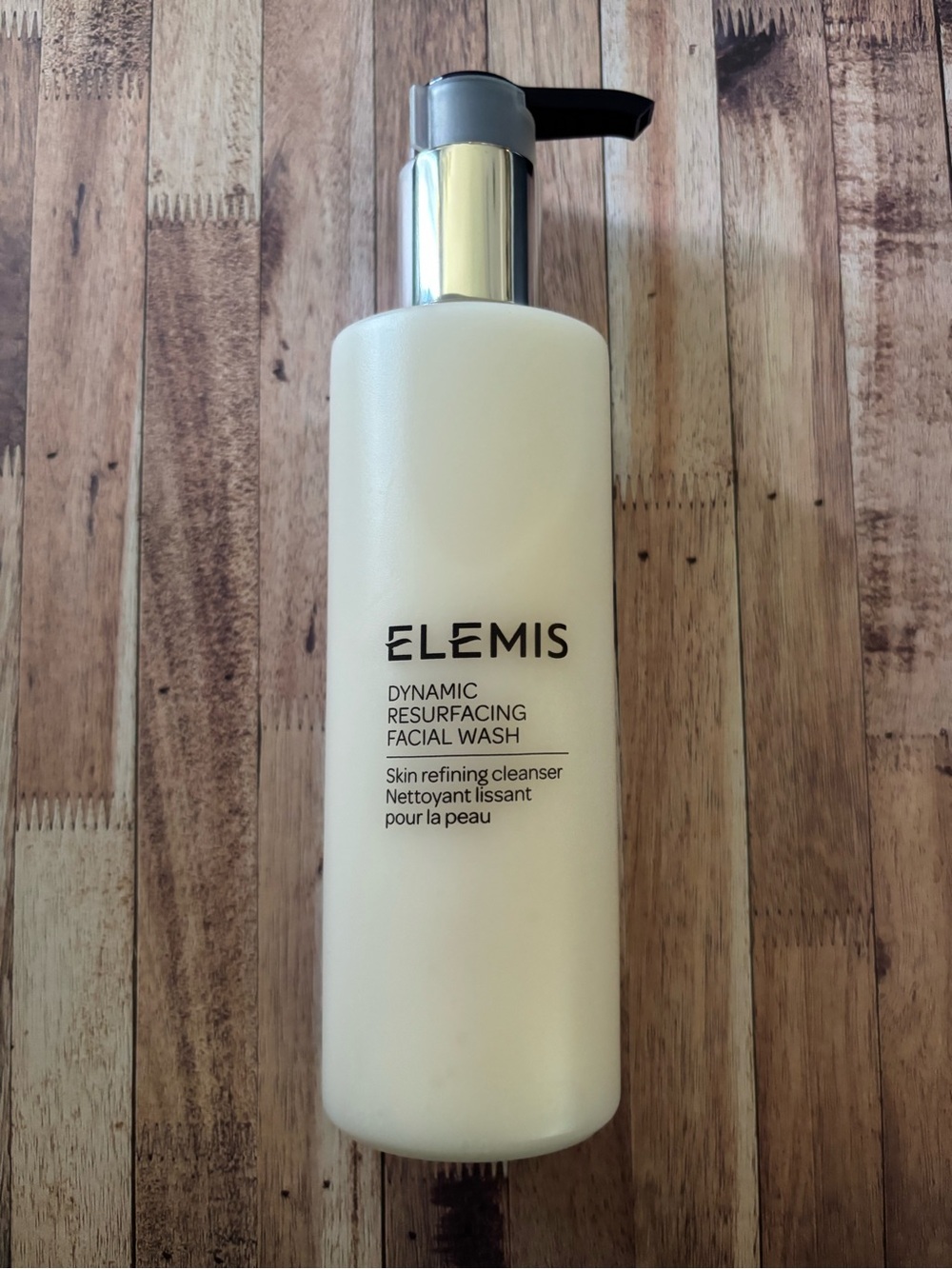 Brand new and Sealed by ELEMIS Dynamic Resurfacing Facial Wash
